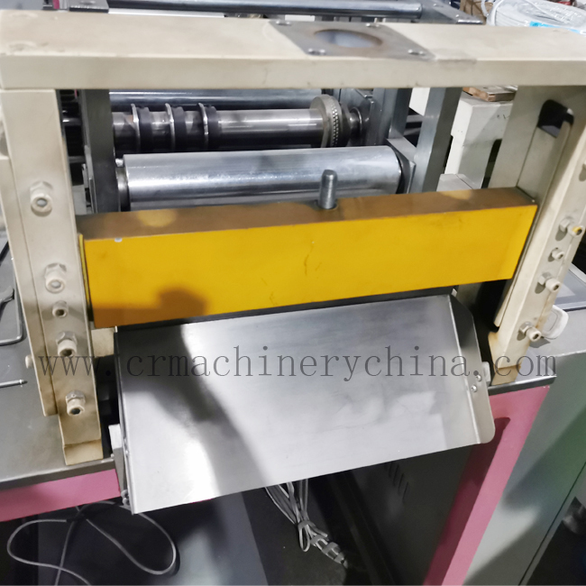 دستگاه ساخت دستکش یکبار مصرف