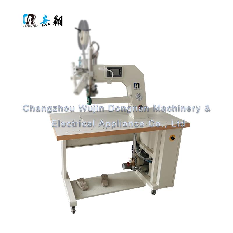 CR-G02 دستگاه جوشکاری آب بندی درز نوار کت و شلوار هوای گرم Ppe فروش داغ دستگاه آب بندی درز نوار هوای گرم
